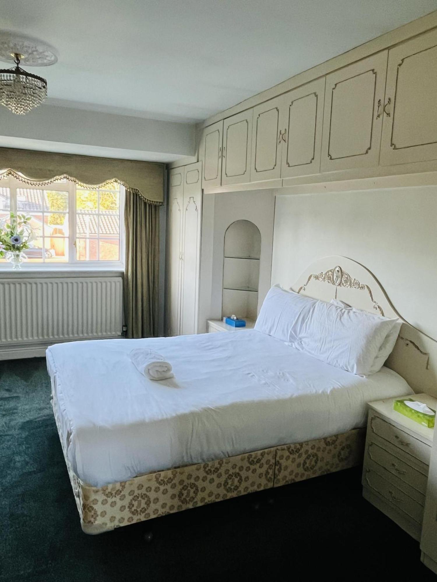 Unwind In Comfort At Cosy Caradus Free Parking Birmingham Exteriér fotografie