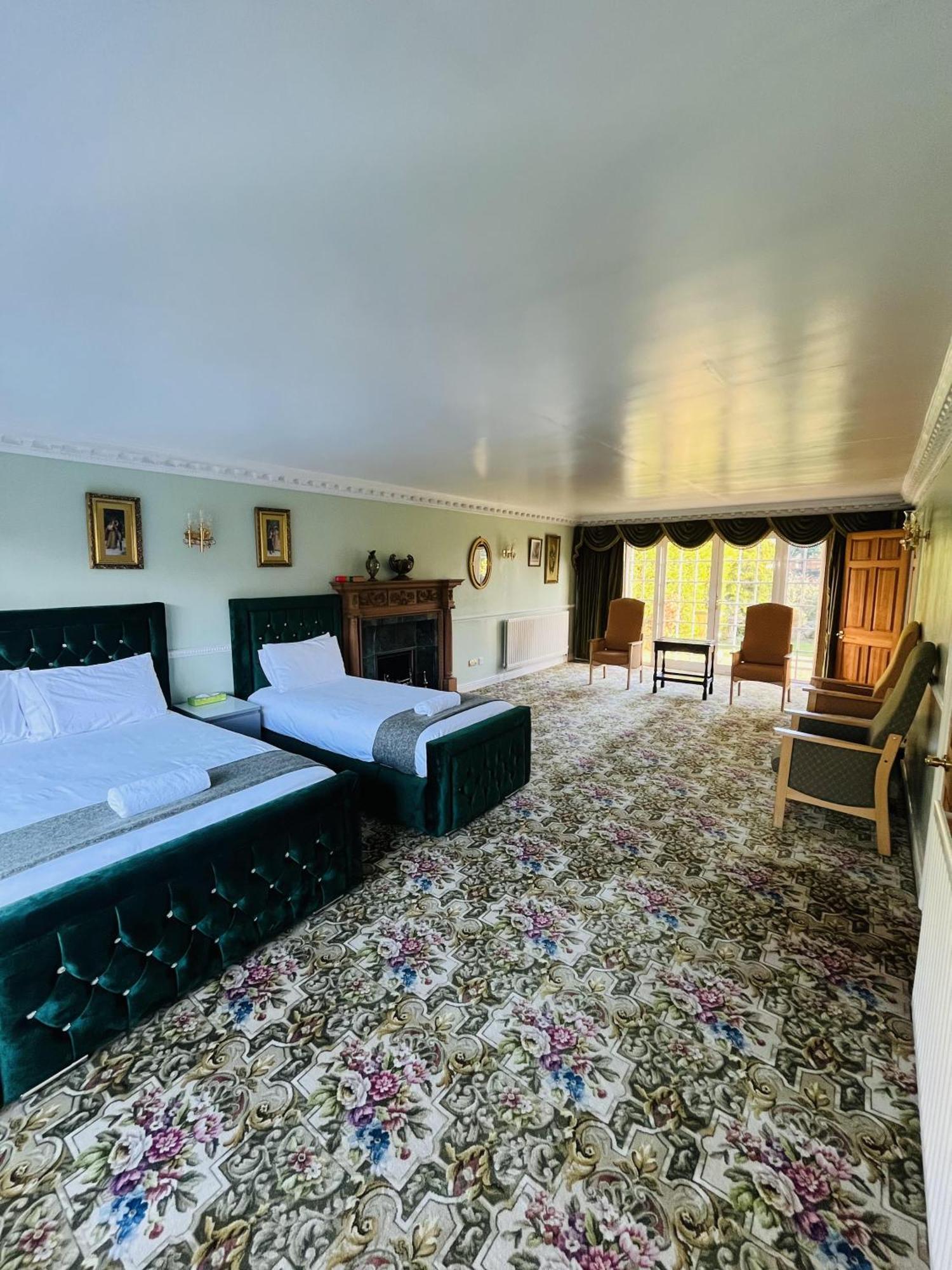 Unwind In Comfort At Cosy Caradus Free Parking Birmingham Exteriér fotografie